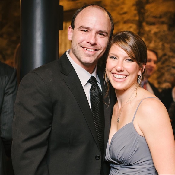 Meet your Posher, Beth - Picture 2 of 4